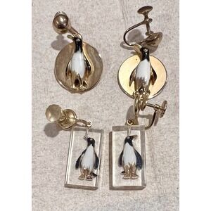 Vtg Lot Of 2 Adorable Penguin Screw Back Screw On Earrings Goldtone & Resin